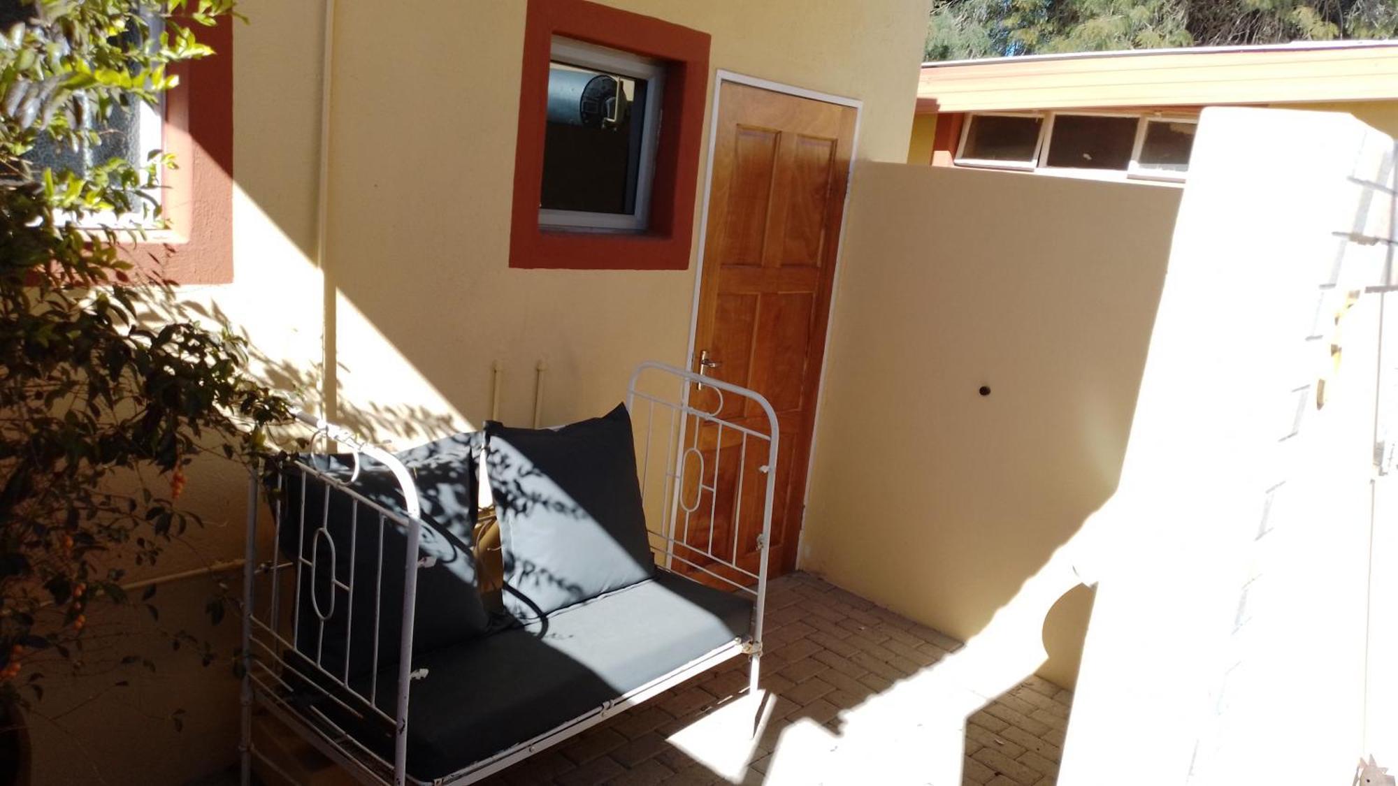 Larochelle Guesthouse Keetmanshoop Room photo