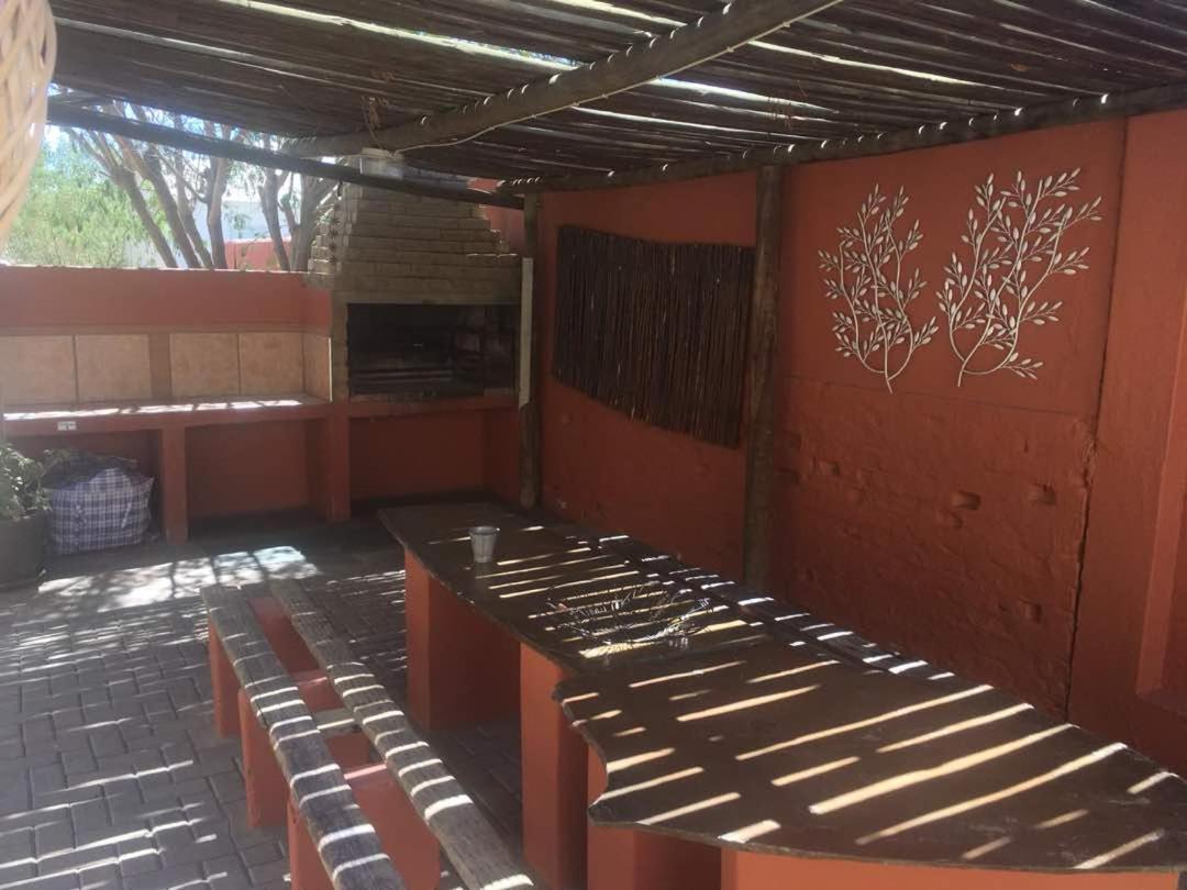 Larochelle Guesthouse Keetmanshoop Exterior photo